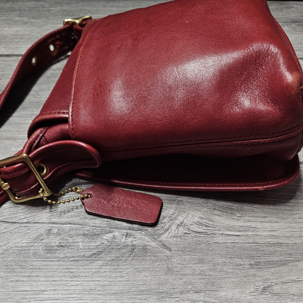 Coach EUC Bags Vintage Legacy Companion Flap #9715 Red Crossbody Bag A Gem - Picture 2 of 12